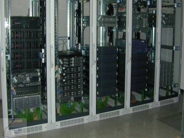 IT-Rack / Serverschrank / Netzwerk-Rack reinigen